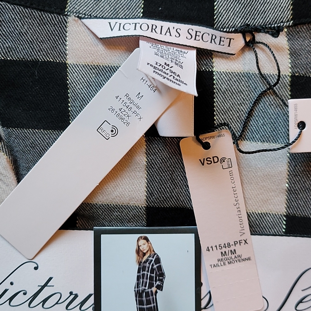NEW Victoria's Secret Flannel Pajamas - Picture 3 of 3